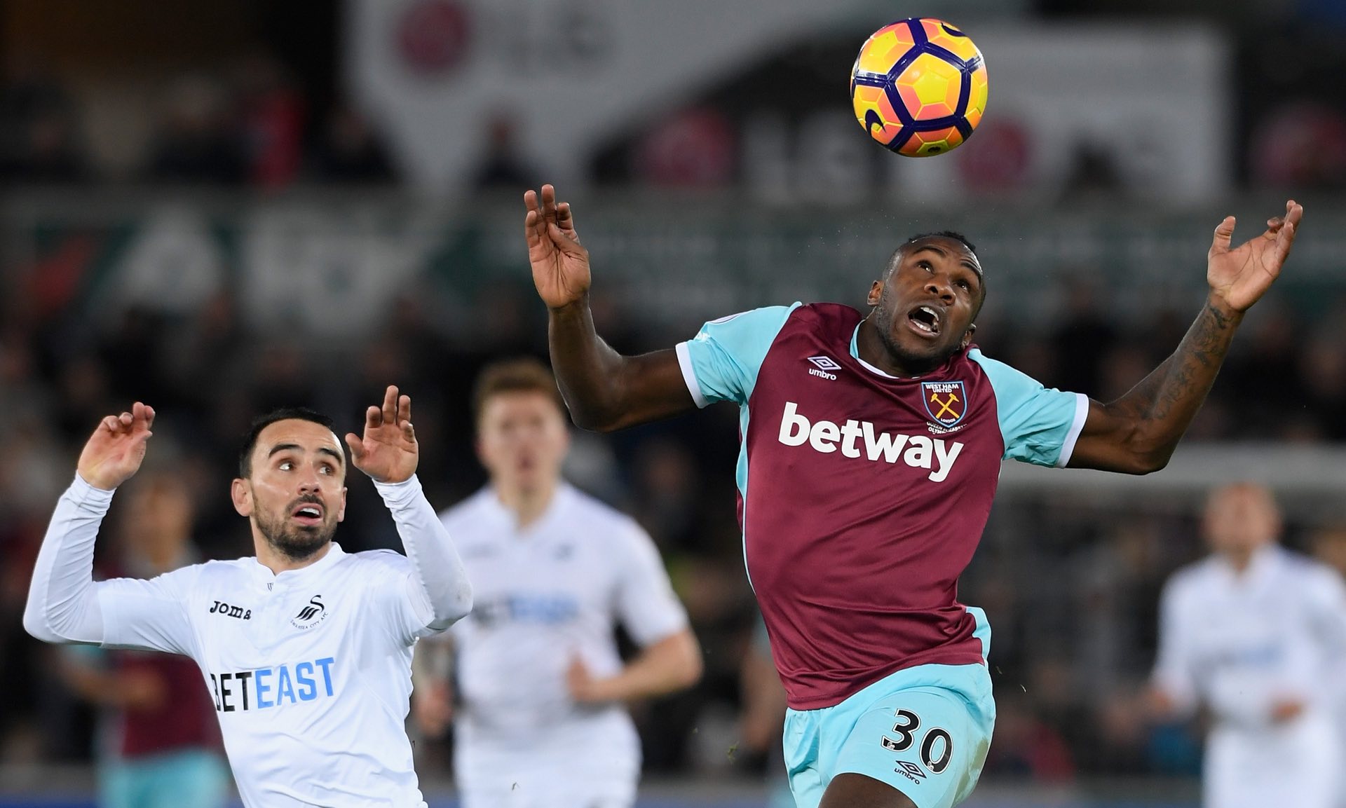 侧防守线上 侧防守线上