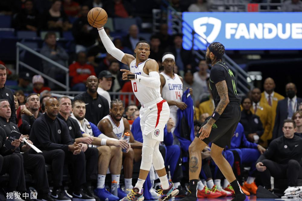 速度上具有 速度上具有